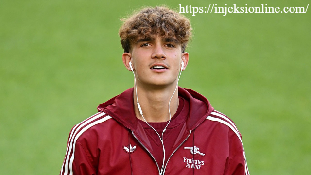 Max Dowman Resmi Teken